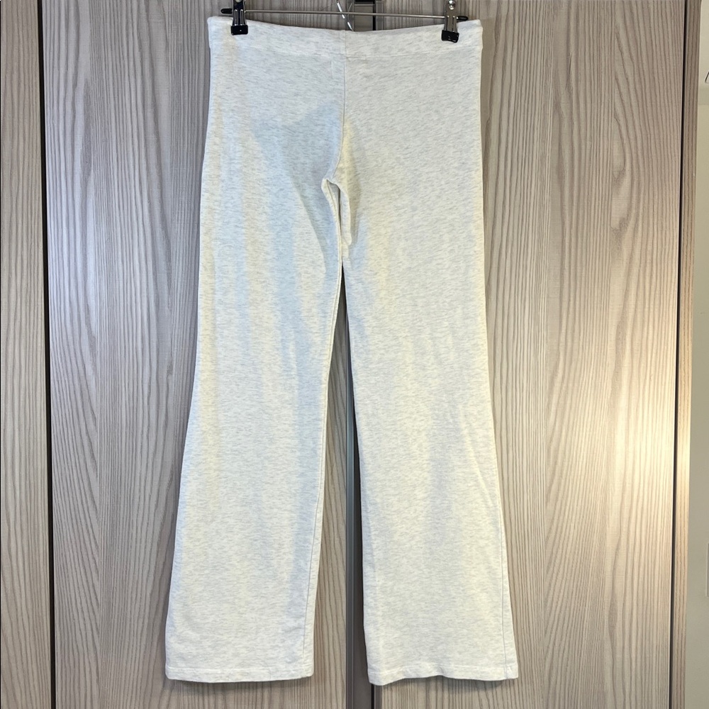 Monrow Classic Low Rise Crop Lounge Sweatpants ~ in Ash/Oatmeal - Picture 4 of 15